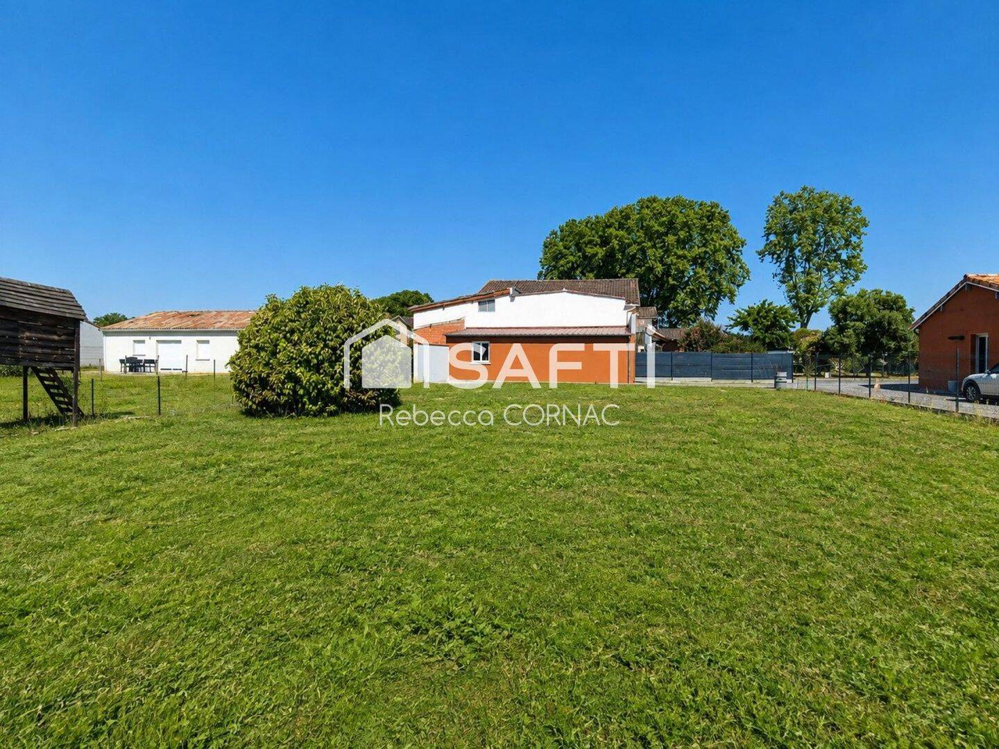 Terrain de 681 m² à Lisle-sur-Tarn - photo 2