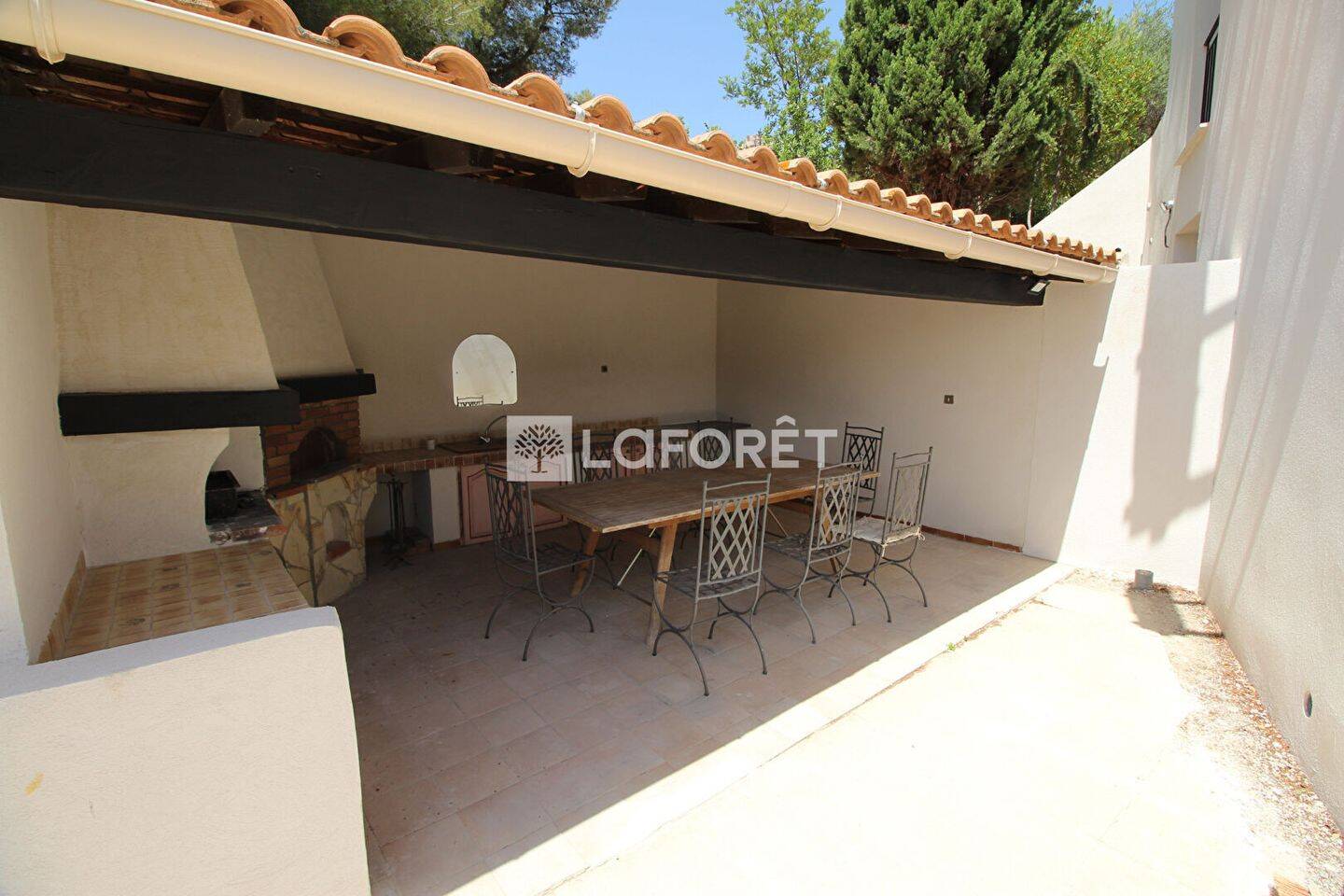 Appartement 4 pièces 79 m² · à Vitrolles · 78,8 m² · 1 213 €