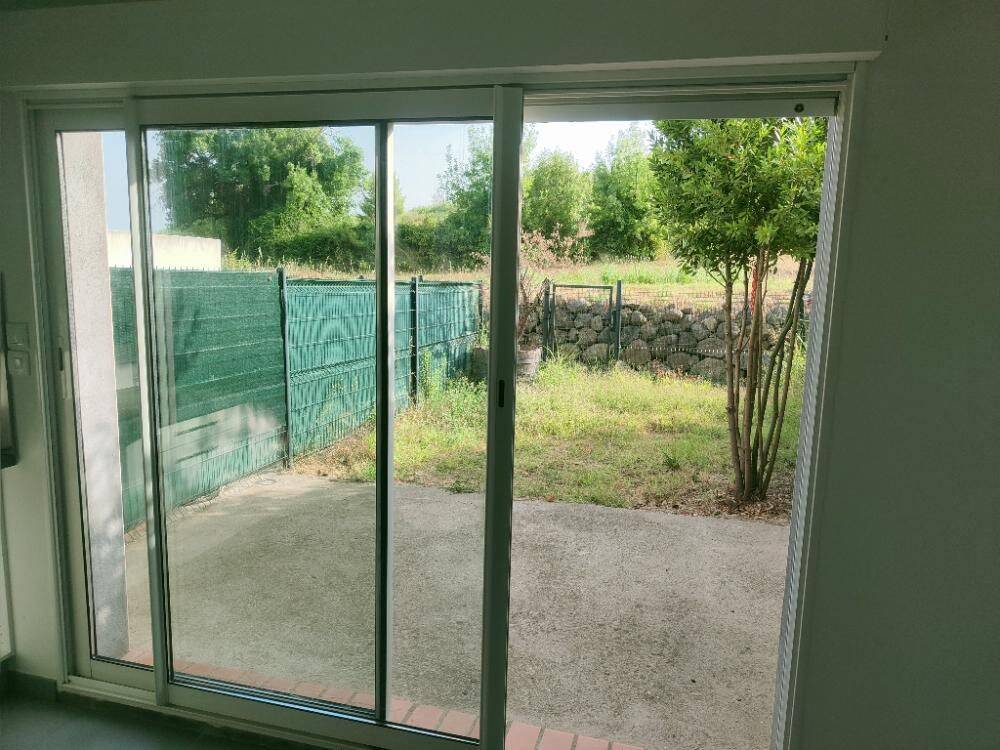Maison 3 pièces 80 m² · à Roujan · 80 m² · 827 €