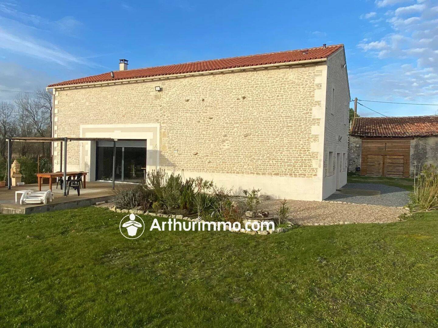Maison 4 pièces 167 m² · à Bresdon · 167 m² · 317 200 €