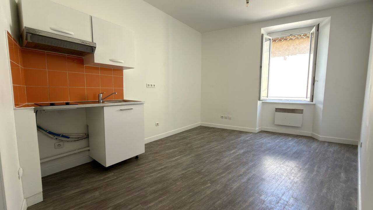 Appartement 1 pièce 21 m² · à Aubagne · 21 m² · 500 €