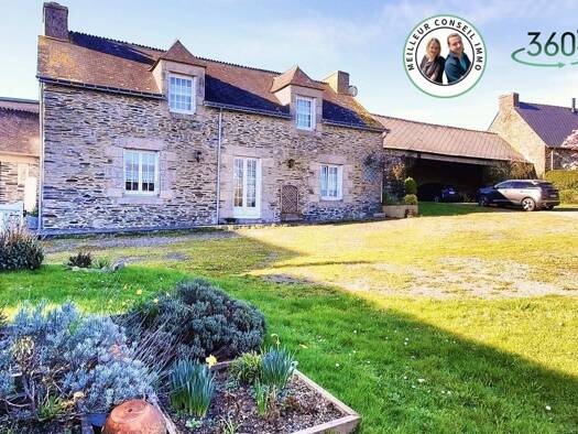 Maison à vendre 275 000 € 8 pièces 6 chambres 165 m² Mûr-de-Bretagne 22530