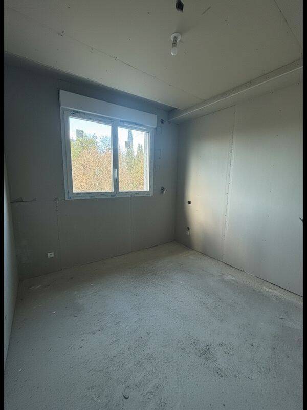 Appartement 4 pièces 64 m² · à Montréjeau · 64 m² · 90 000 €