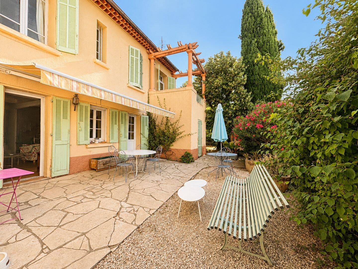 Maison 9 pièces 260 m² · à Toulon · 260 m² · 709 000 €