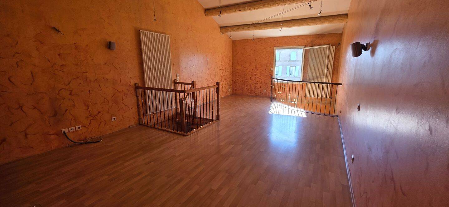 Appartement 2 pièces 75 m² · à Manosque · 75 m² · 750 €/mois
