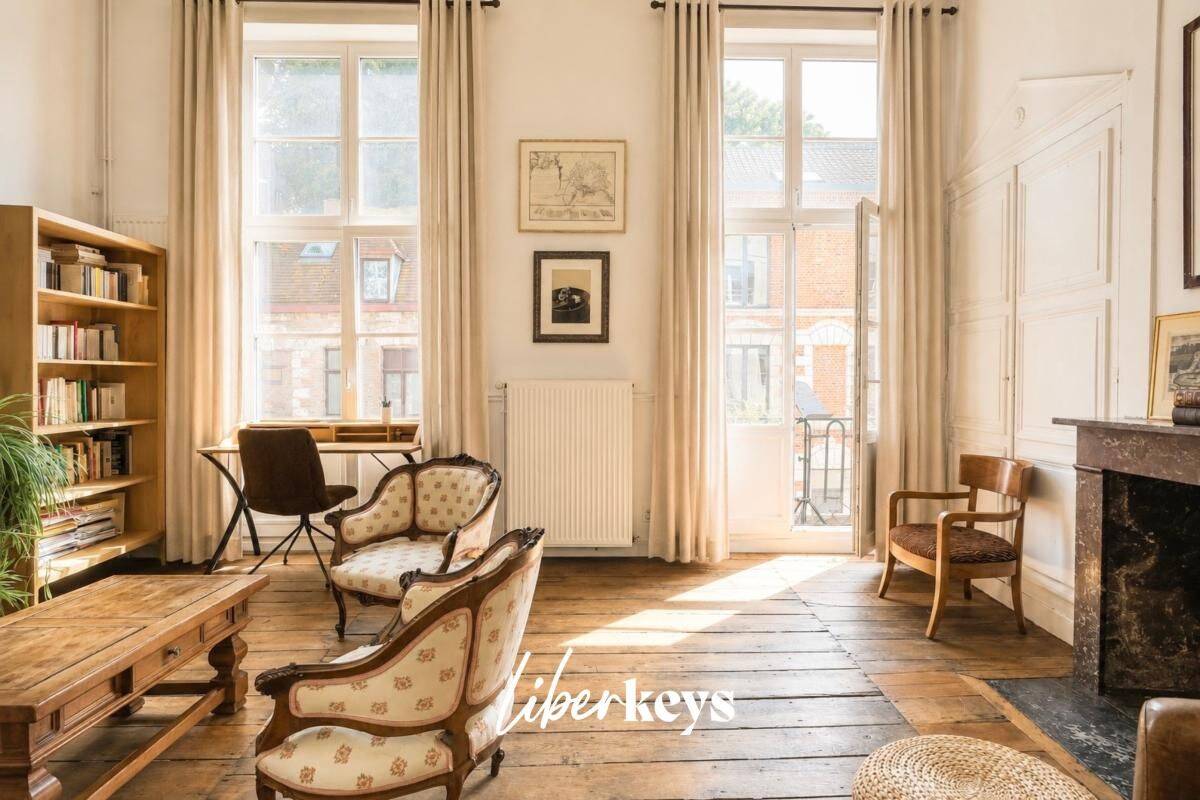 Maison 7 pièces 150 m² · à Lille · 149,8 m² · 730 000 €