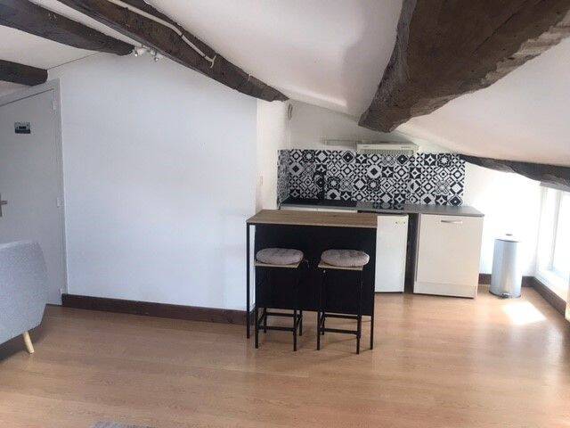 Appartement 1 pièce 13 m² · à Rochefort · 13 m² · 385 €/mois