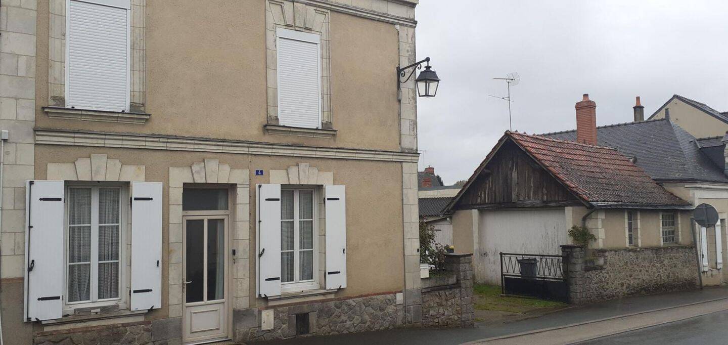 Maison 6 pièces 82 m² · à Baugé-en-Anjou · 82 m² · 103 990 €