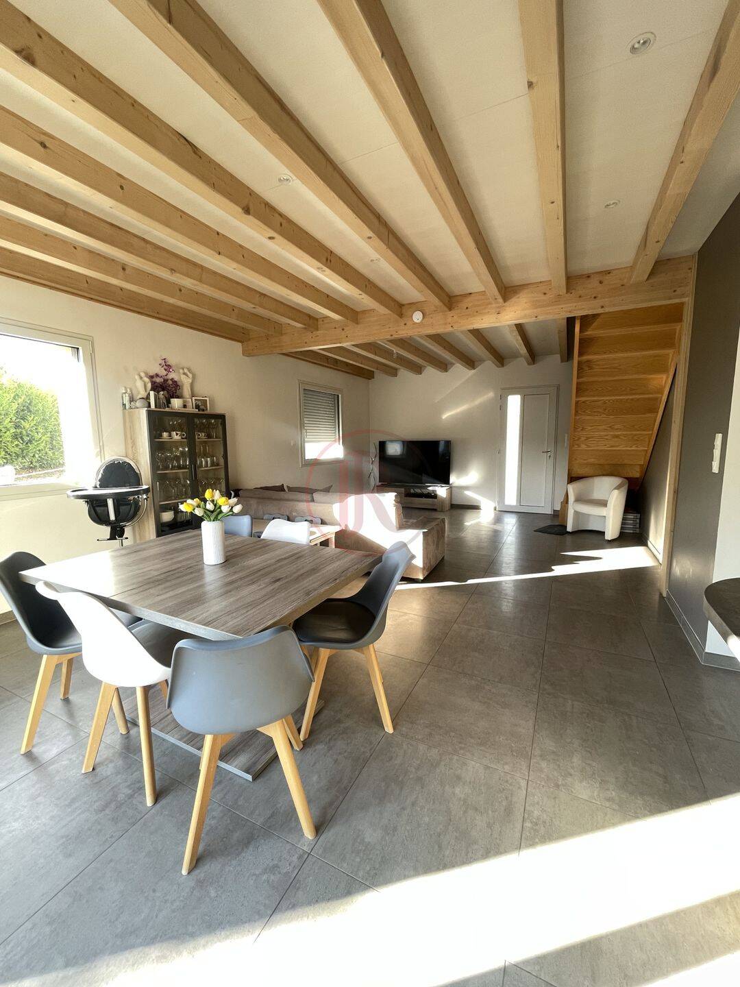 Maison 5 pièces 132 m² · à Montfaucon · 132 m² · 280 000 €