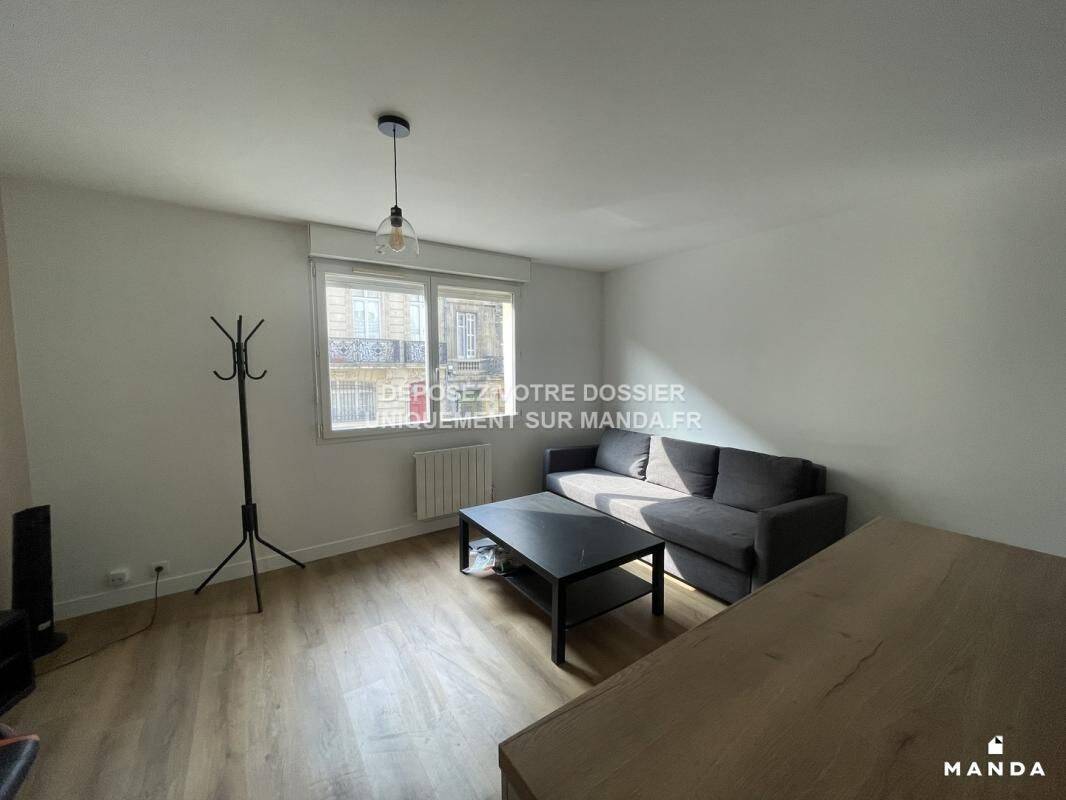 Appartement 3 pièces 46 m² · à Bordeaux · 46 m² · 811 €