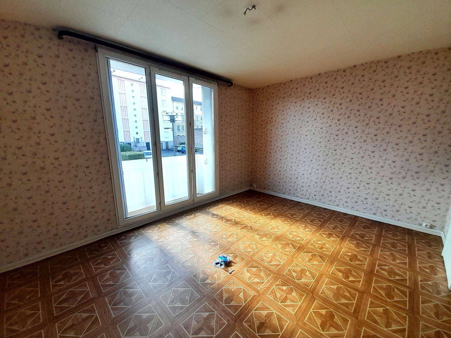 Appartement 3 pièces 56 m² · à Creil · 56 m² · 63 810 €