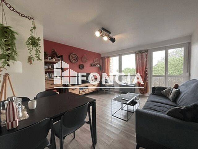 3 pièces 64 m² · à Pau · 64,3 m² · 750 €/mois