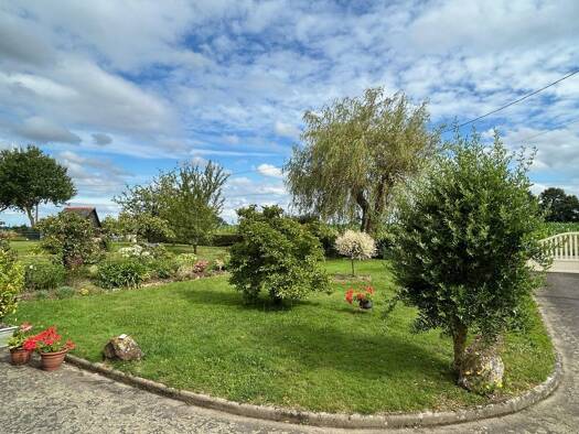 Maison à vendre 249 406 € 6 pièces 4 chambres 150 m² 2 000 m² de terrain Romillé 35850