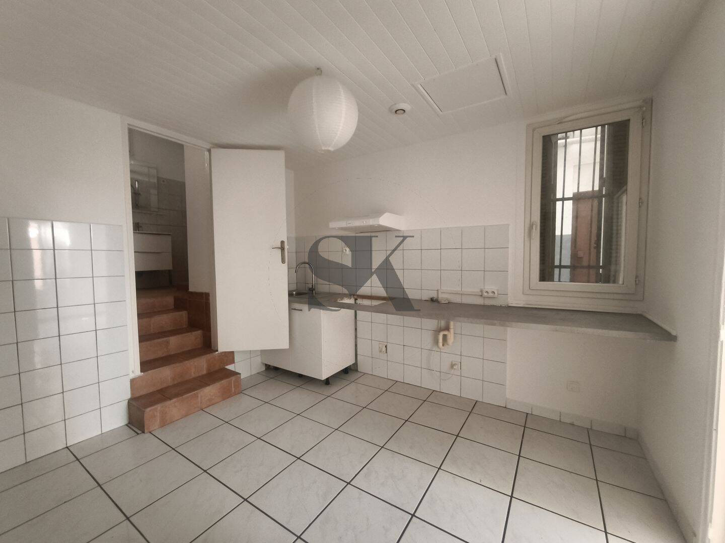Appartement 1 pièce 27 m² · à Marseille 15ème Arrondissement · 26,5 m² · 650 €/mois