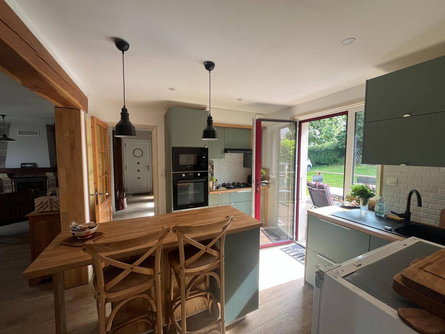 Maison 5 pièces 103 m² · à Saint-Yvi · 103 m² · 272 000 €