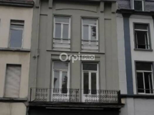 Local commercial à louer 2 300 € 80 m² de surface de vente Lille 59000