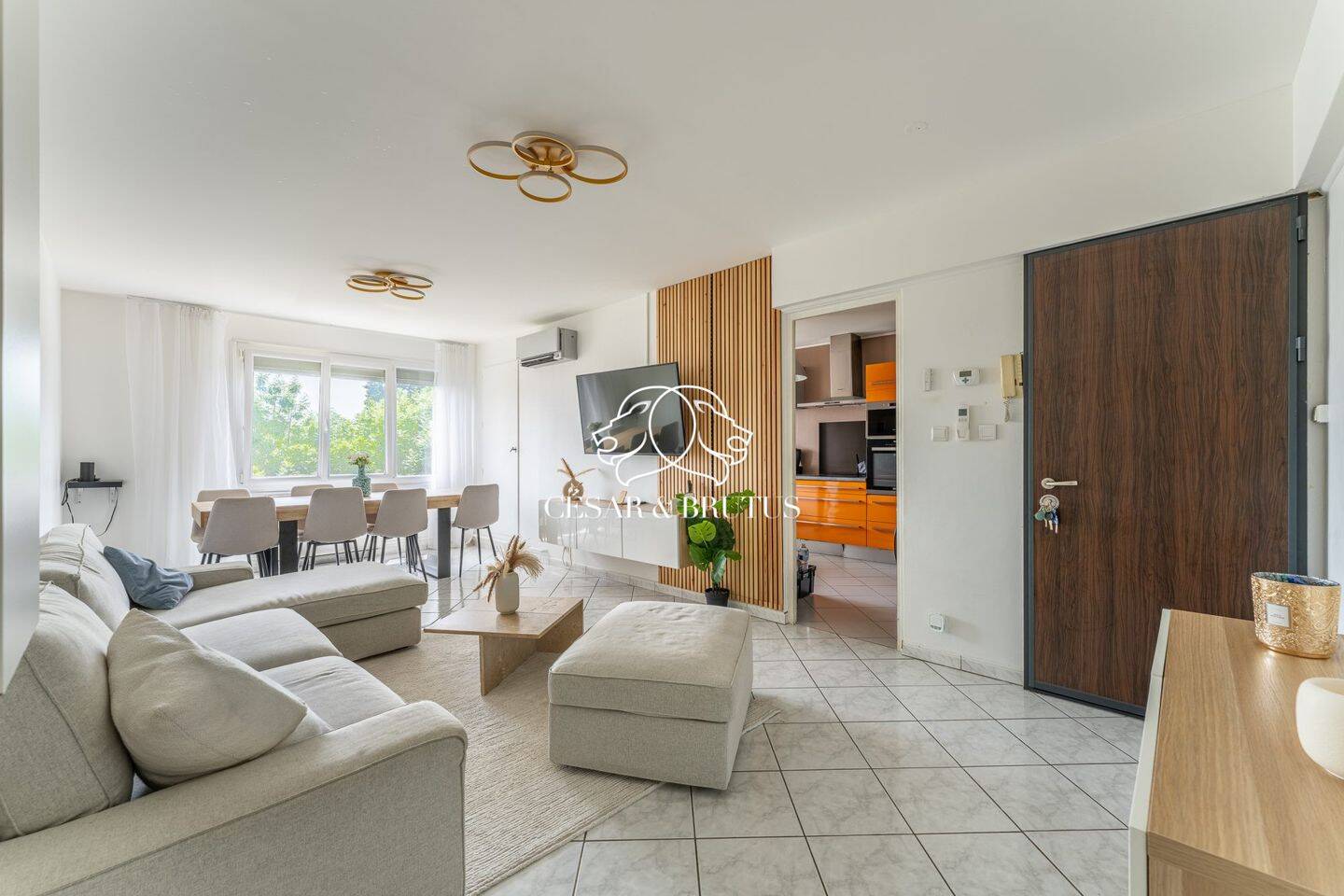 Appartement 4 pièces 77 m² · à Saint-Priest · 77 m² · 169 000 €