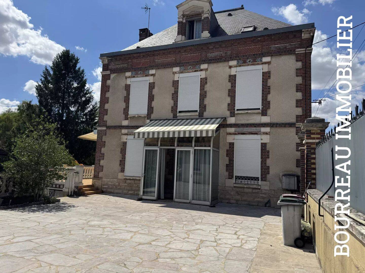 Maison 6 pièces 201 m² · à Joigny · 201 m² · 349 000 €