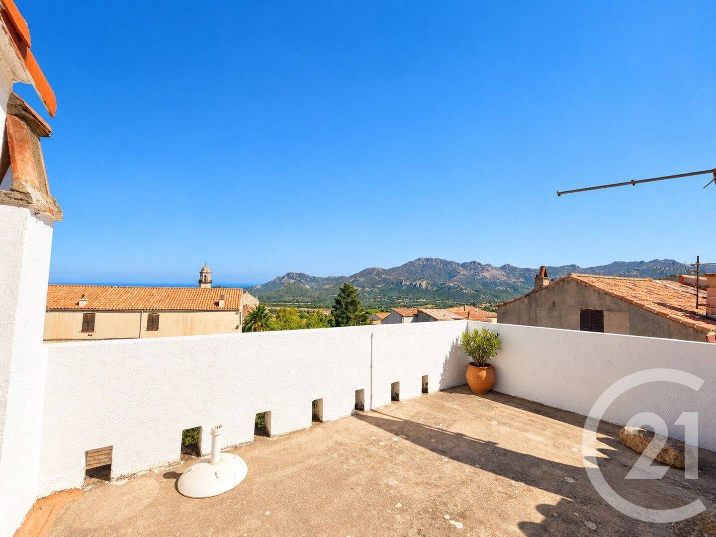 Maison 5 pièces 103 m² · à Calenzana · 103 m² · 395 000 €