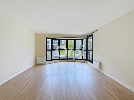 Appartement à louer 1 270 € 2 pièces 1 chambre 56,6 m² 1er étage La Gare Clamart 92140