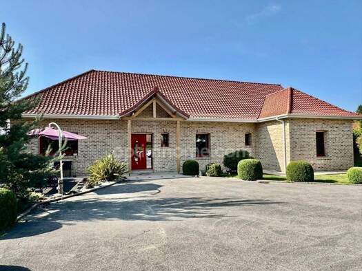 Maison à vendre 372 000 € 8 pièces 4 chambres 260 m² Auchy-lès-Hesdin 62770