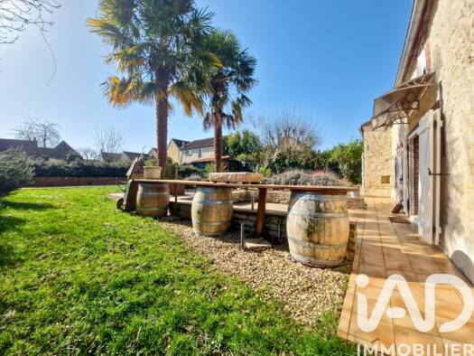 Maison à vendre 146 000 € 4 pièces 3 chambres 80 m² 582 m² de terrain Mont-Saint-Sulpice 89250