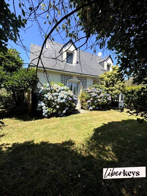 Maison 5 pièces 106 m² · à Berric · 106 m² · 353 600 €