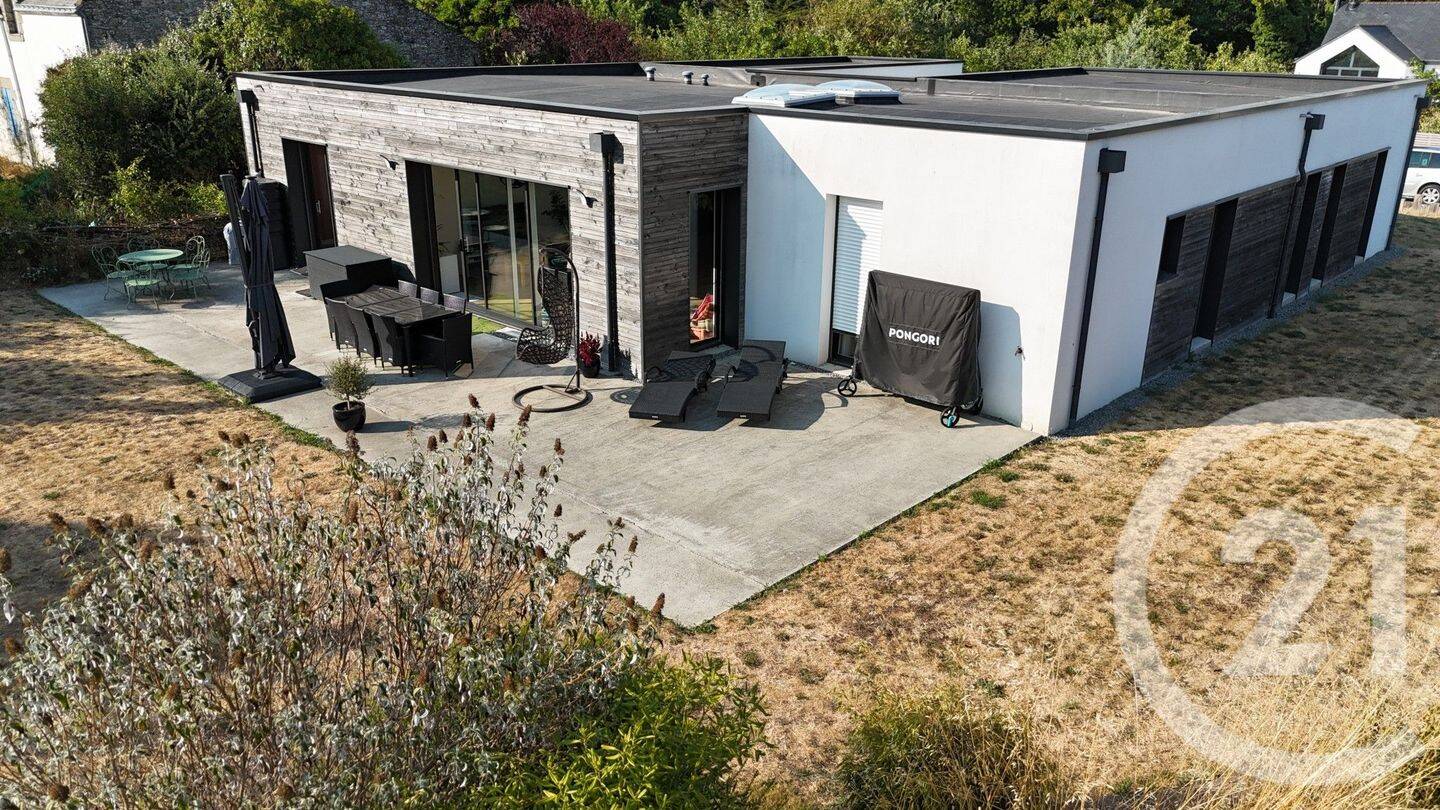 Maison 7 pièces 181 m² · à Saint-Armel · 181 m² · 682 500 €