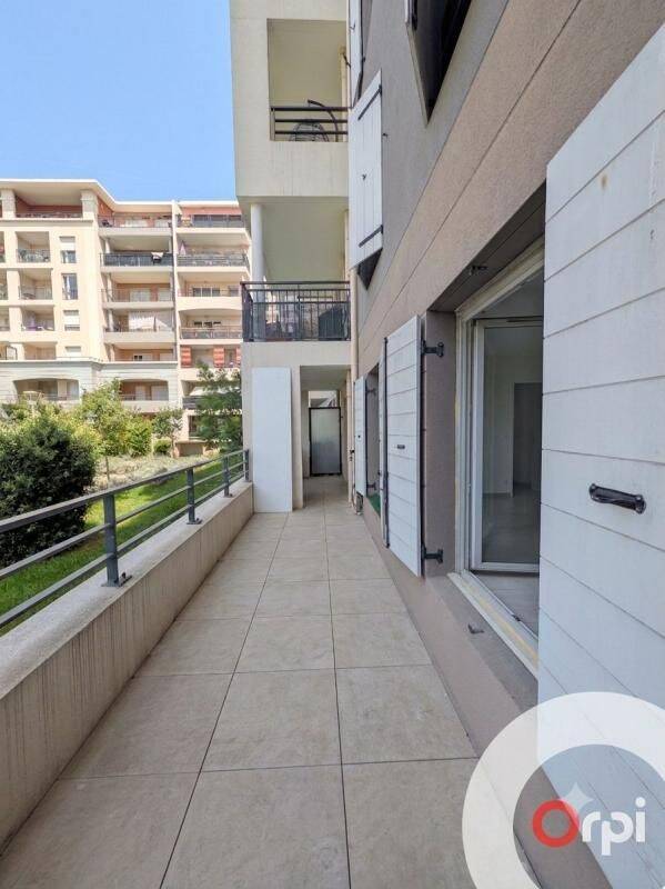 Appartement 3 pièces 59 m² · à Toulon · 58,7 m² · 1 088 €