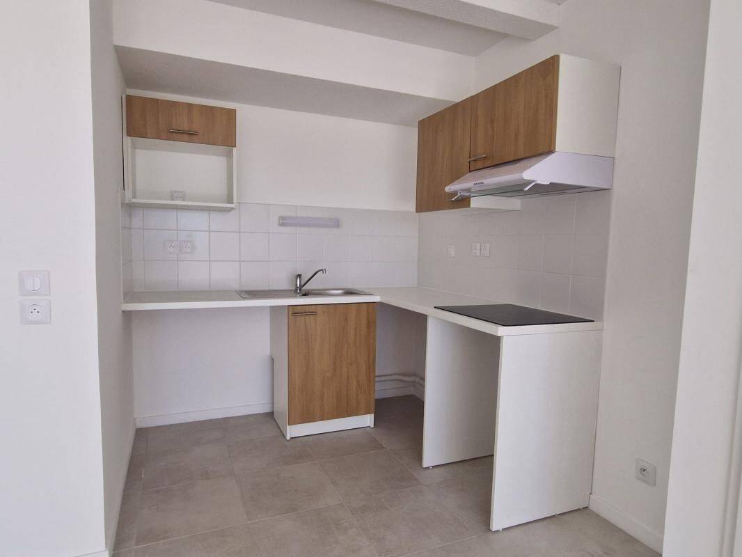 Appartement 3 pièces 65 m² · à Cenon · 64,5 m² · 950 €/mois
