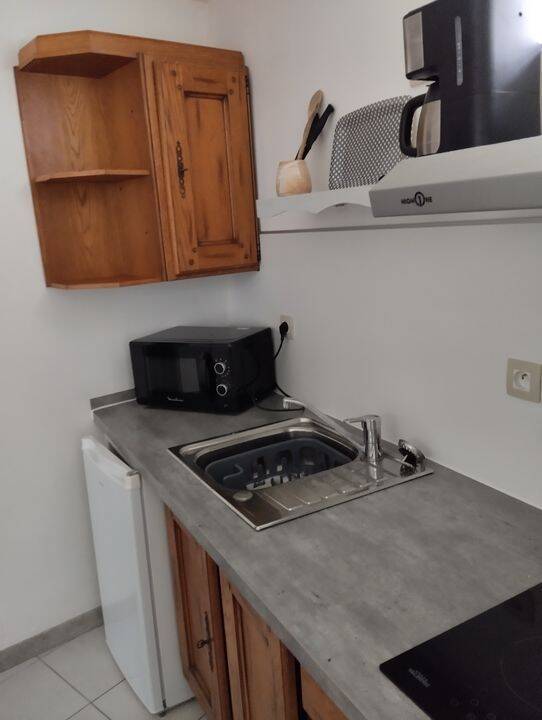 Appartement 2 pièces 30 m² · à Saint-Même-les-Carrières · 30 m² · 540 €
