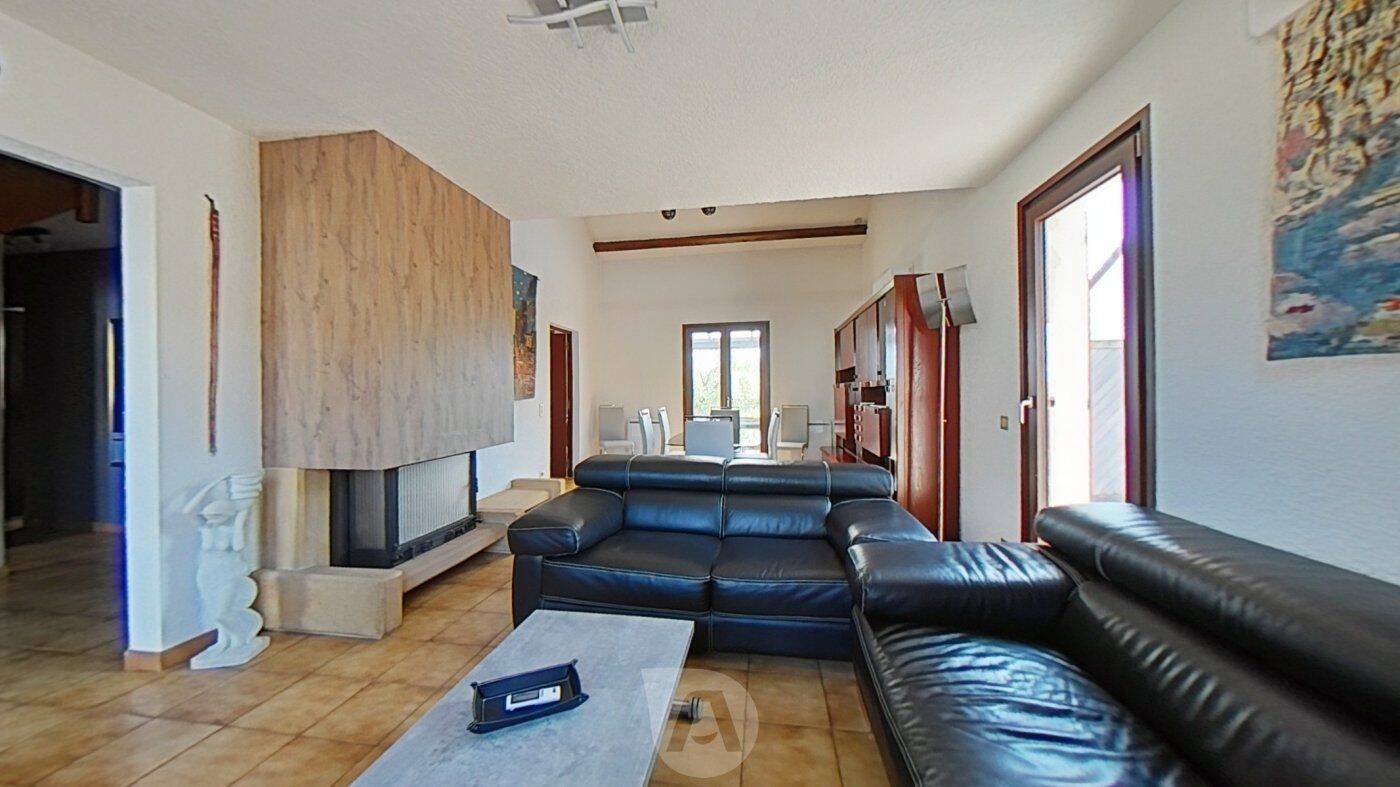 Maison 6 pièces 125 m² · à Illange · 124,7 m² · 399 000 €