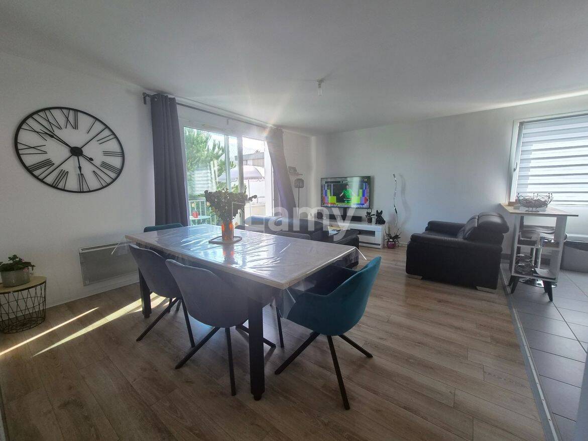 Appartement 3 pièces 72 m² · à Valenciennes · 72 m² · 761 €