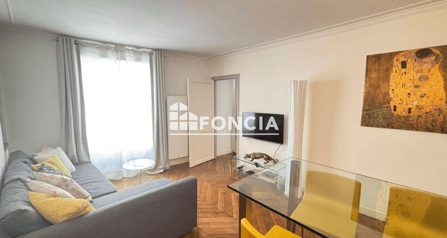 Appartement 2 pièces 43 m² · à Paris 5ème Arrondissement · 43 m² · 1 900 €