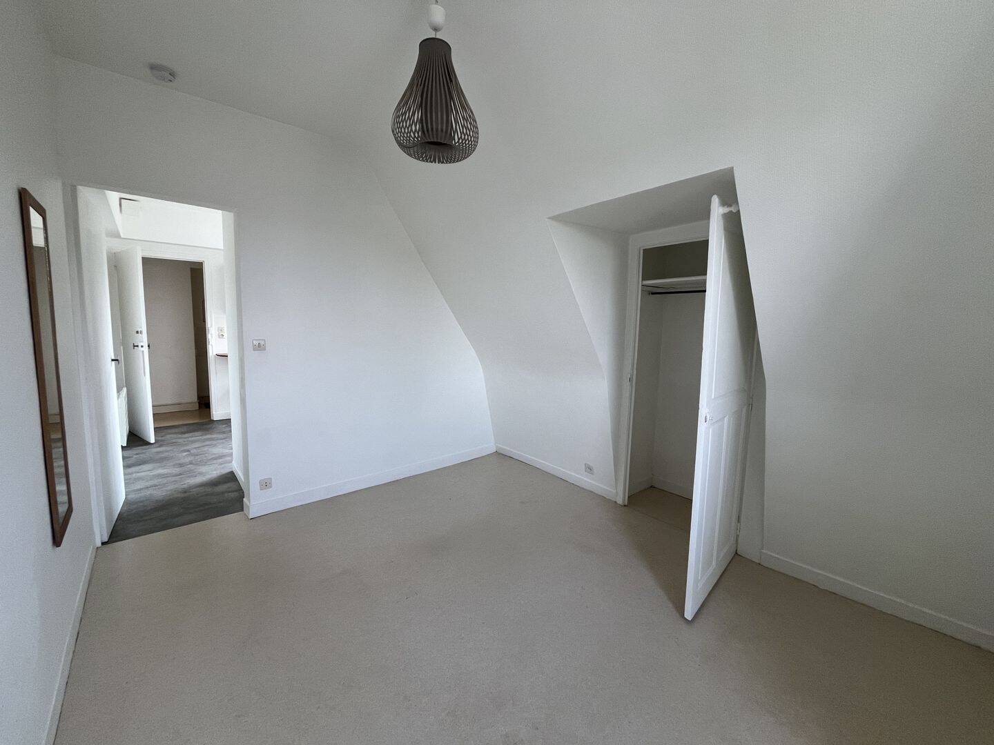 Appartement 1 pièce 16 m² · à Angers · 16 m² · 430 €