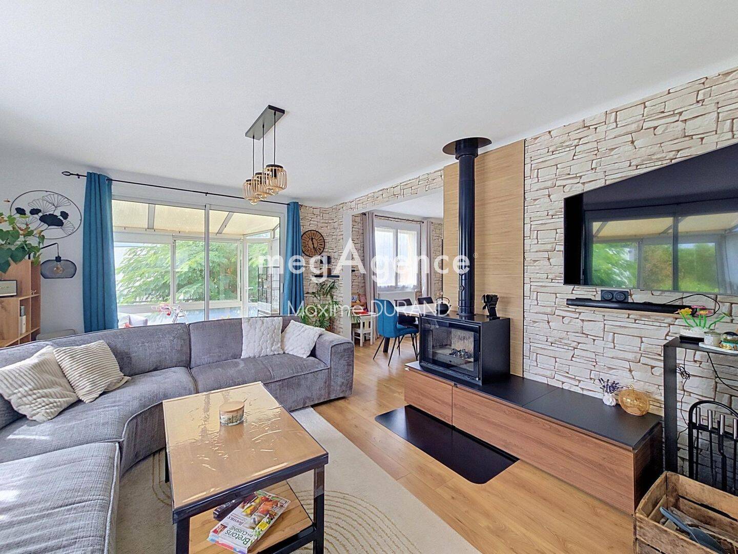 Maison 7 pièces 170 m² · à Cholet · 170 m² · 271 700 €
