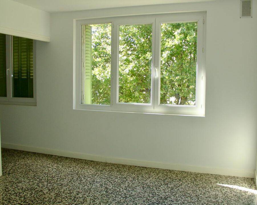 Appartement 1 pièce 27 m² · à Grenoble · 27 m² · 488 €