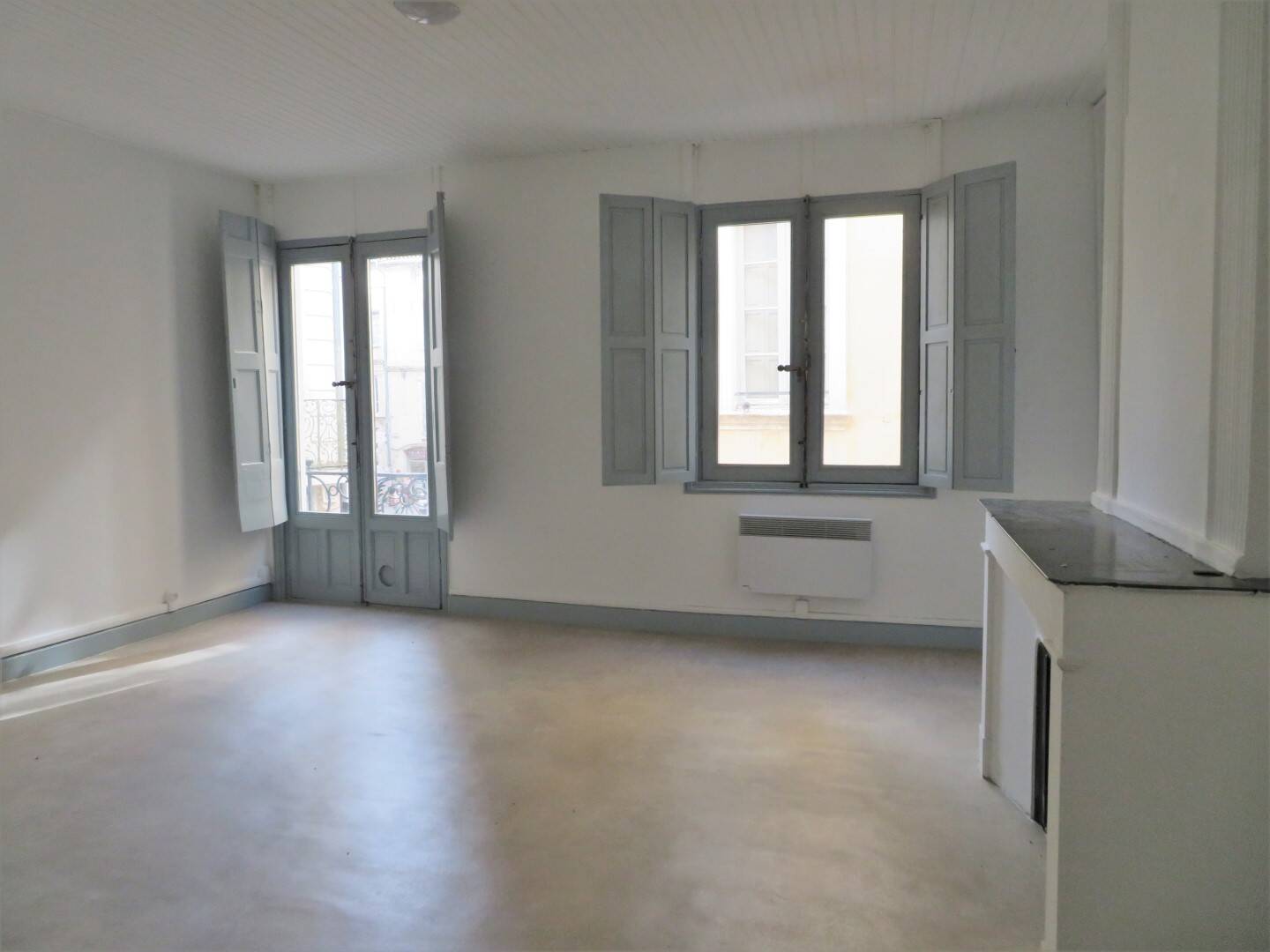 Appartement 5 pièces 113 m² · à Nîmes · 113 m² · 950 €