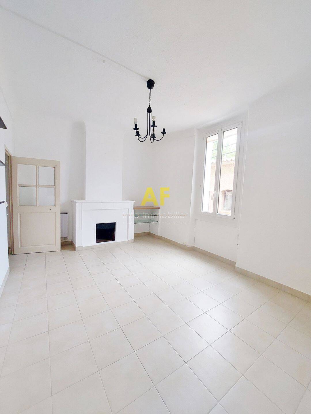 Appartement 2 pièces 46 m² · à Fréjus · 46 m² · 614 €