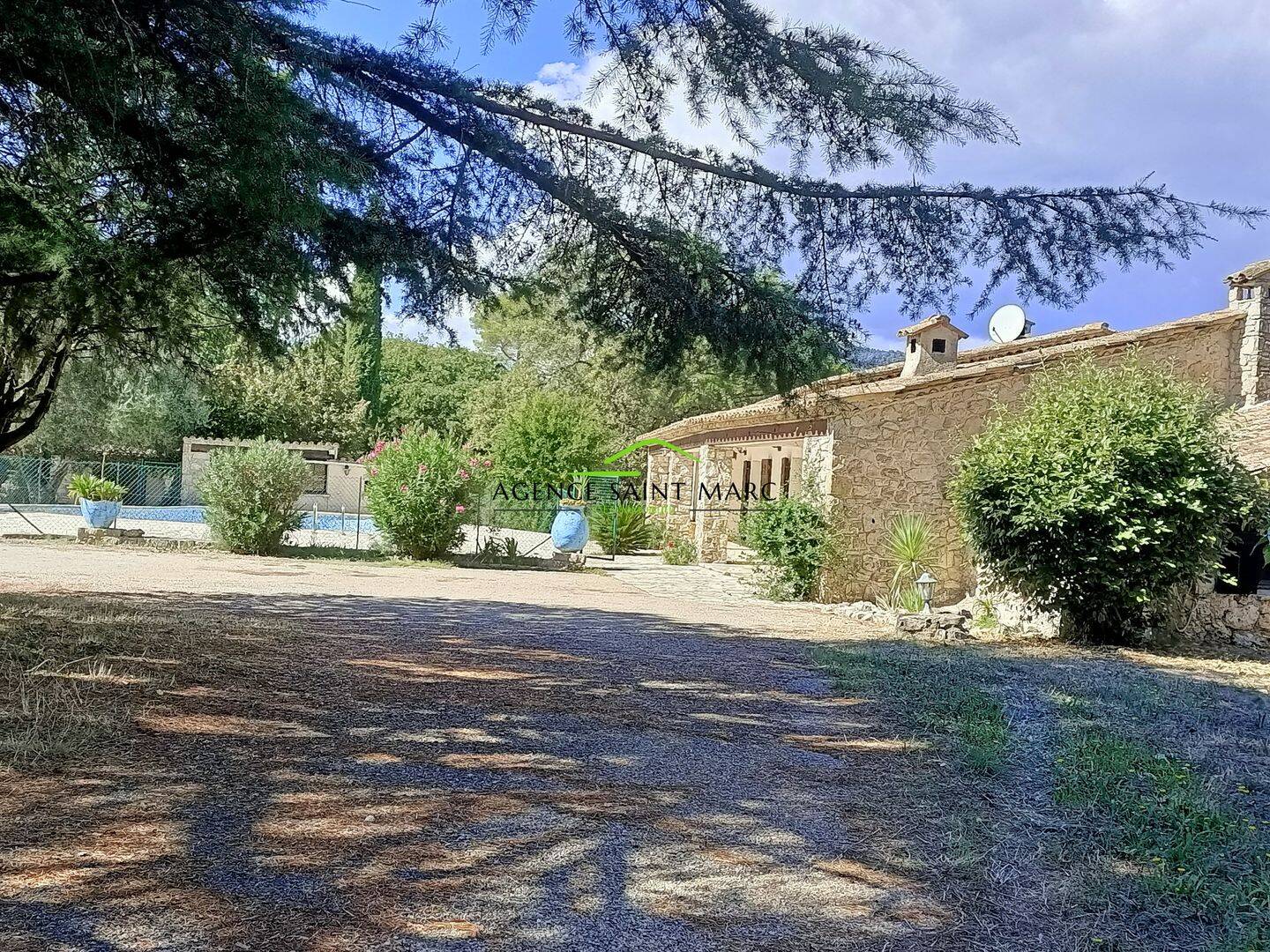 Maison 6 pièces 180 m² · à Peymeinade · 180 m² · 990 000 €