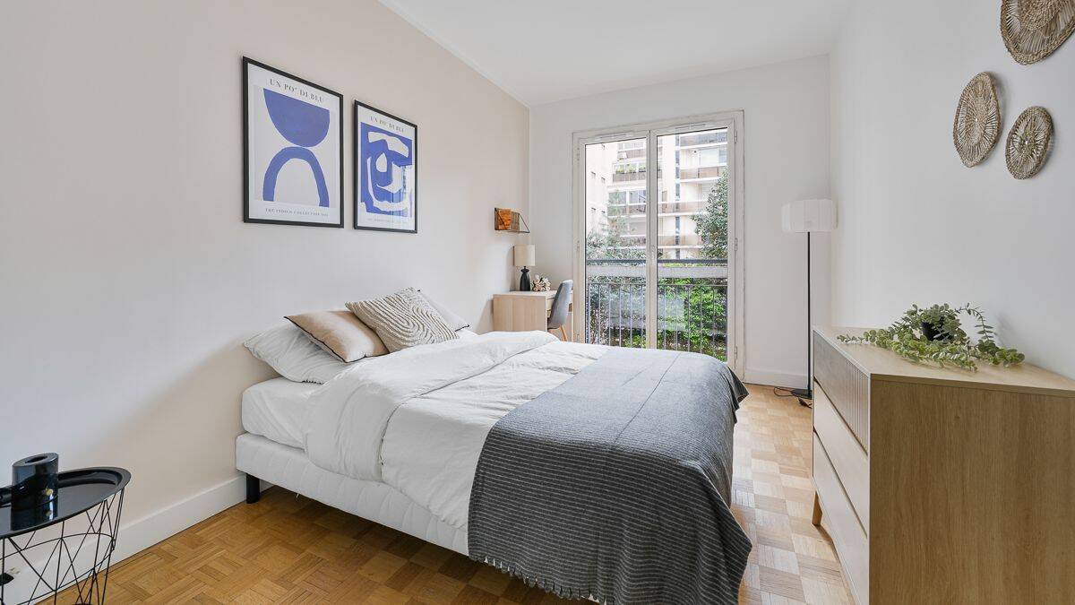 Appartement 1 pièce 12 m² · à Paris 16ème Arrondissement · 12,3 m² · 1 270 €