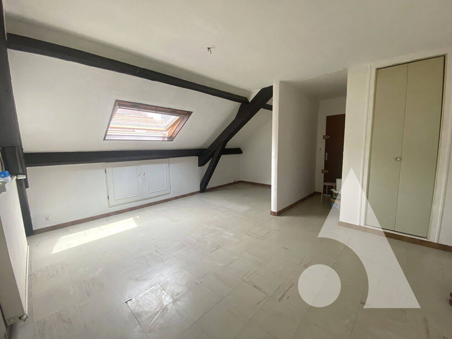 Appartement 1 pièce 28 m² · à Crépy-en-Valois · 27,8 m² · 98 000 €