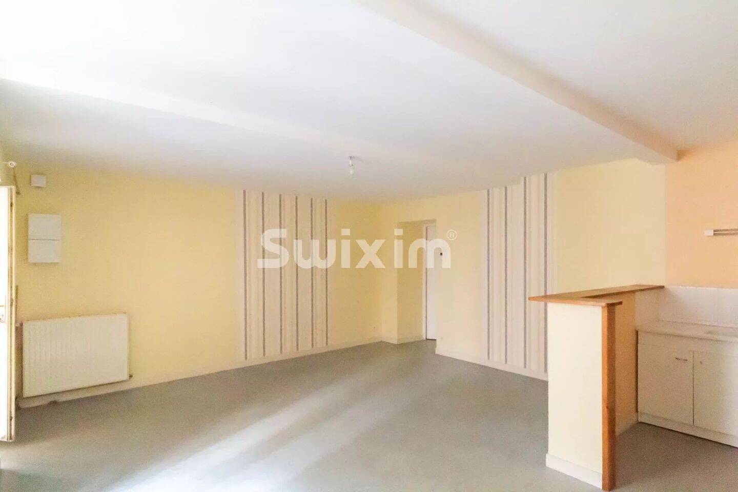 Appartement 3 pièces 56 m² · à Saint-Claude · 56,1 m² · 325 €