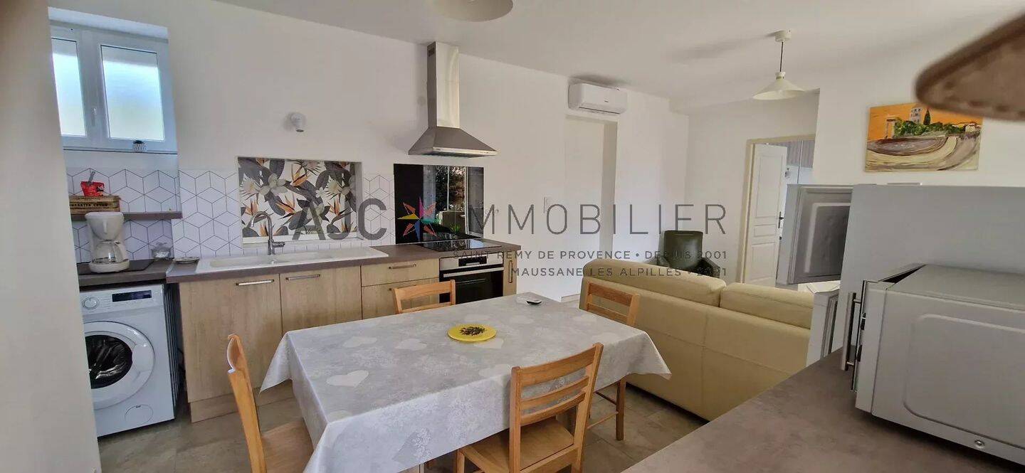 Appartement 3 pièces 47 m² · à Châteaurenard · 47 m² · 880 €/mois