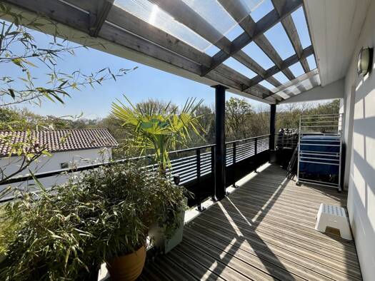 Appartement à vendre 349 800 € 3 pièces 2 chambres 61,5 m² RDC Ciboure 64500