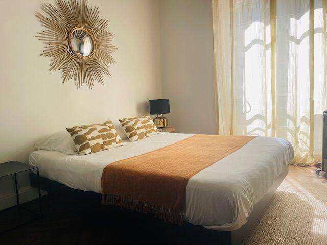 Appartement 1 pièce 15 m² · à Paris 11ème Arrondissement · 15 m² · 990 €