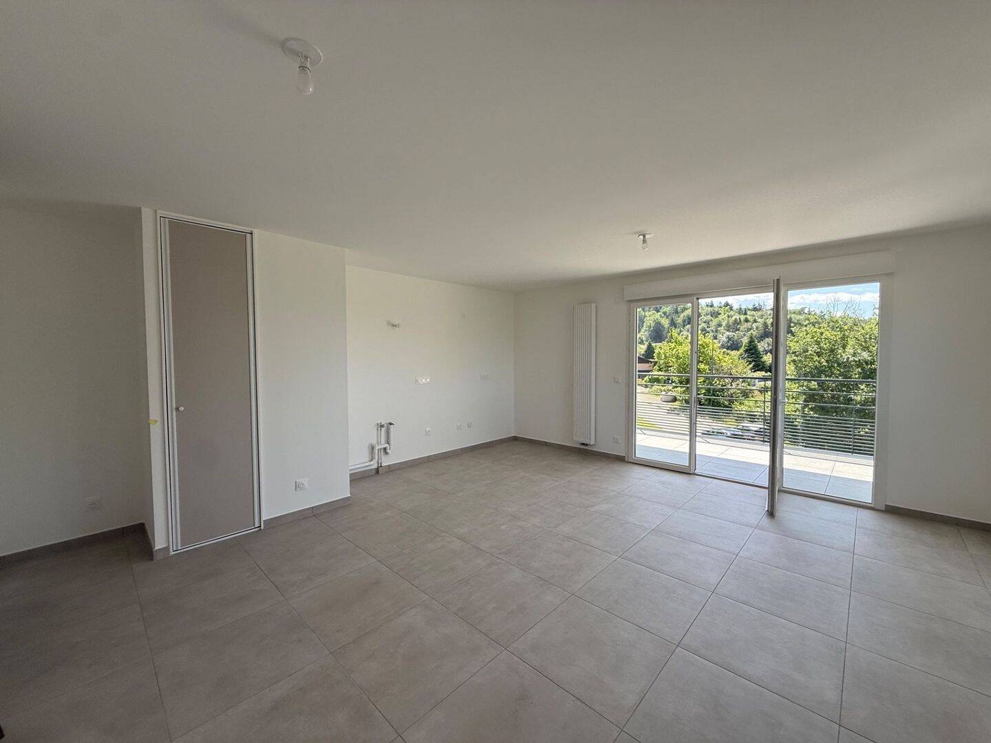 Appartement 3 pièces 70 m² · à Ambilly · 70 m² · 470 000 €