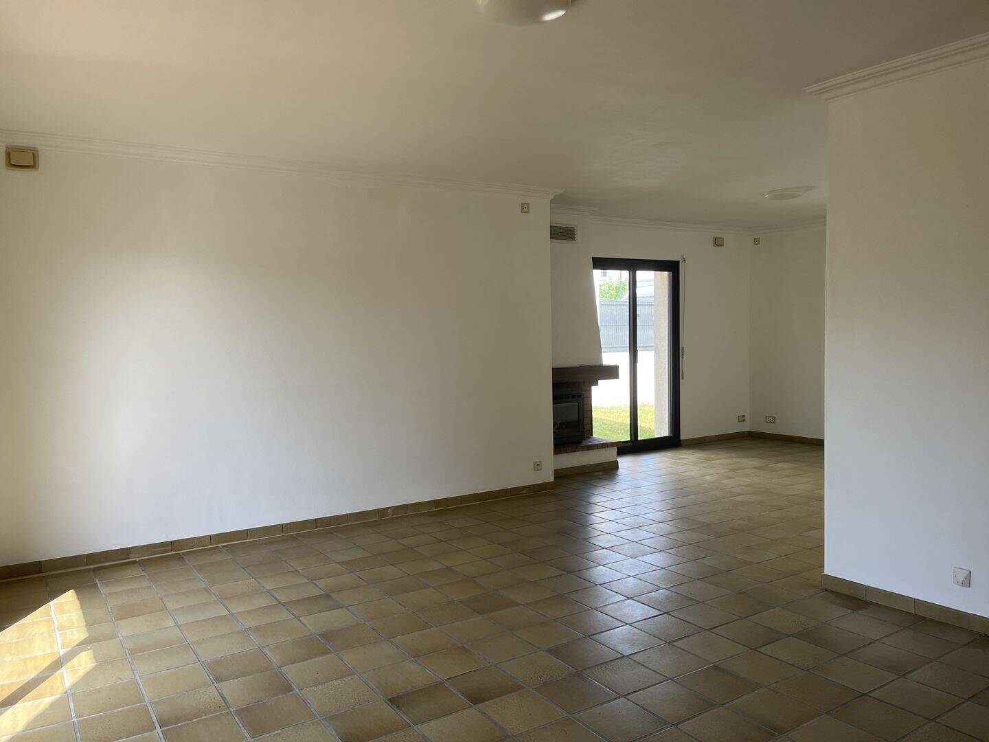 Maison 6 pièces 124 m² · à Pontivy · 124,2 m² · 1 200 €