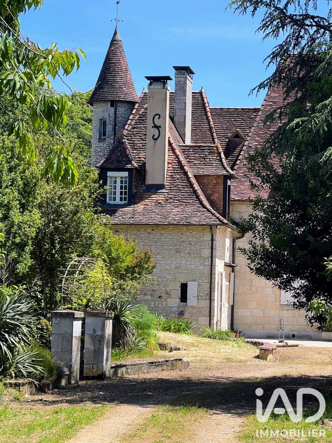 Maison 7 pièces 302 m² · à Mussidan · 302 m² · 510 000 €