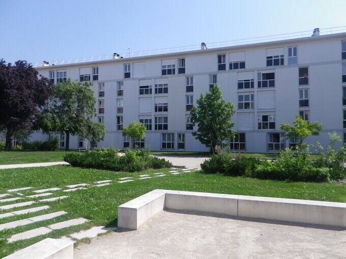 Appartement 2 pièces 44 m² · à Massy · 44 m² · 931 €